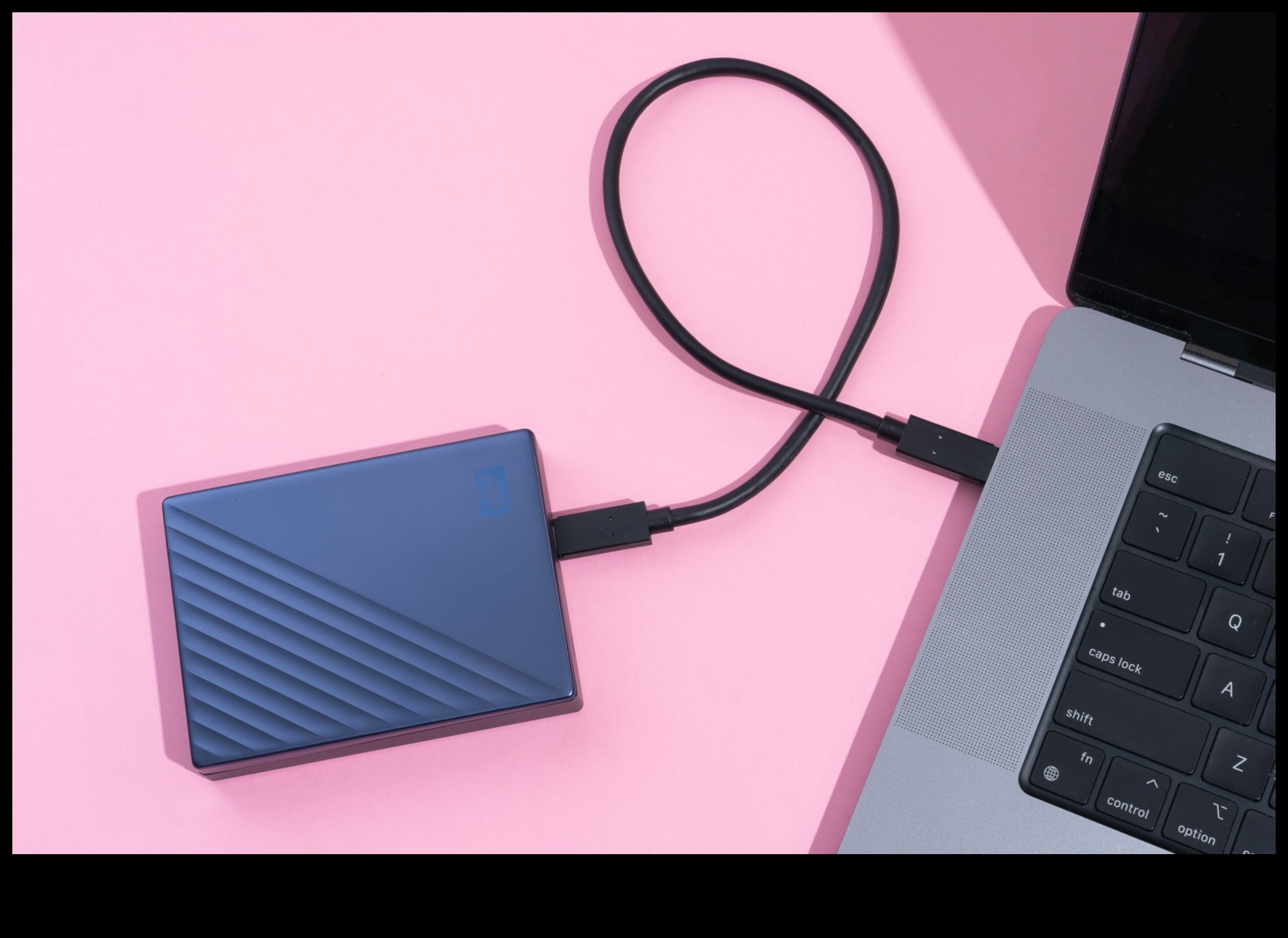 Ārējās krātuves risinājumi: piederumi klēpjdatora atmiņas paplašināšanai