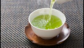 Rīta Zen: Sāciet savu dienu ar vēsu ledus zaļo tēju