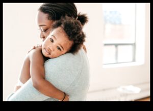 Uzmanīga mātes stāvoklis: navigācija vecāku statusā ar klātbūtni